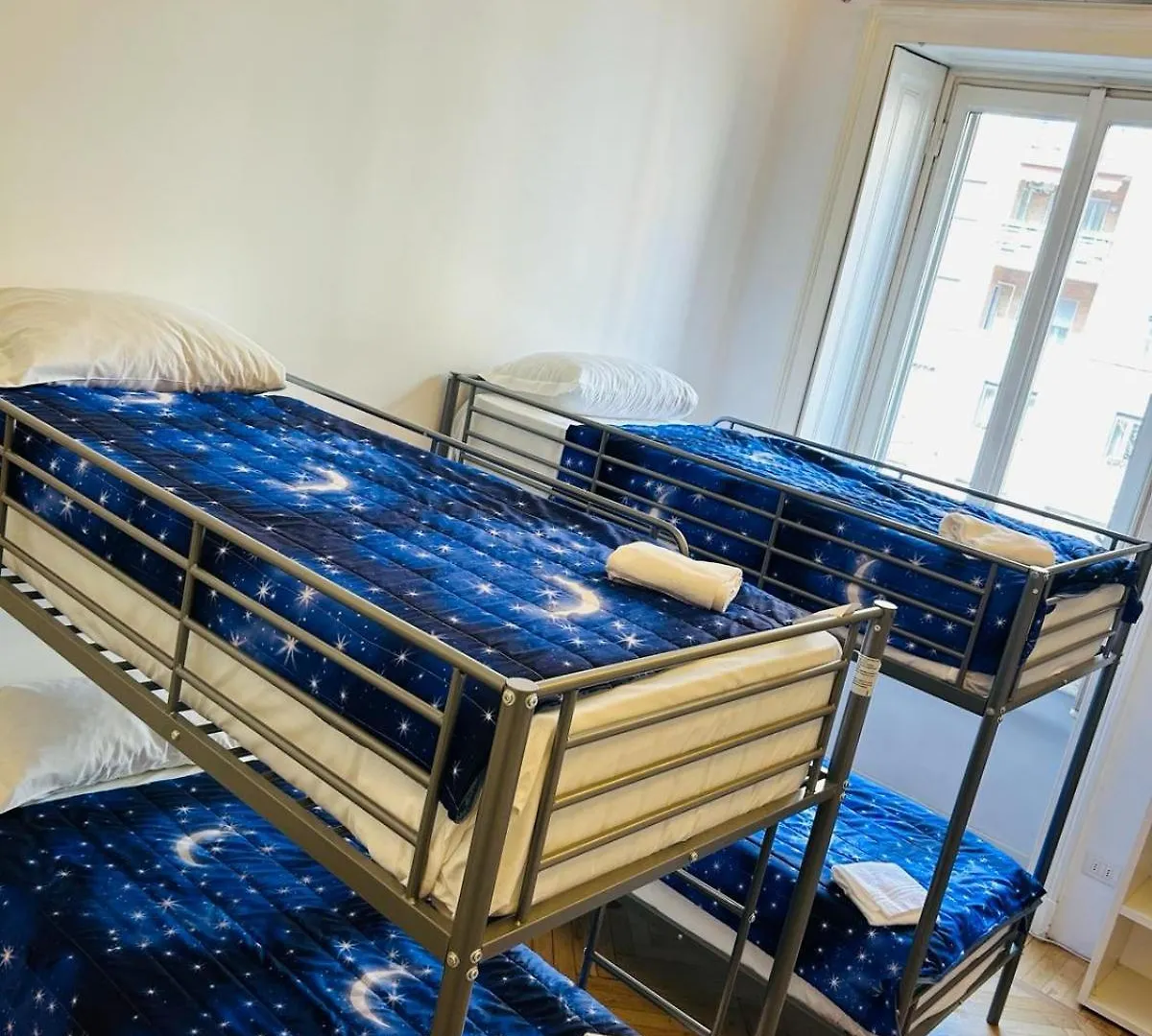 Easy Room Italy Grand Apartments Milán 0*,  Itálie